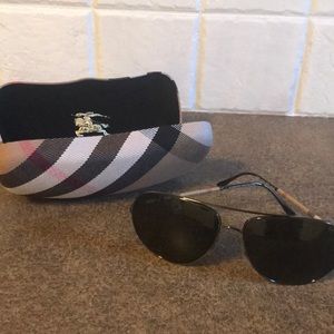 Brand new never worn Burberry Aviators Men’s